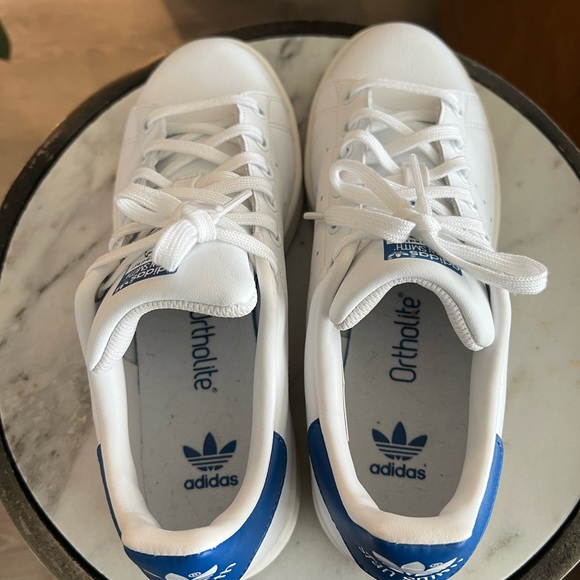 Adidas Stan Smith Shoes - Picture 6 of 6